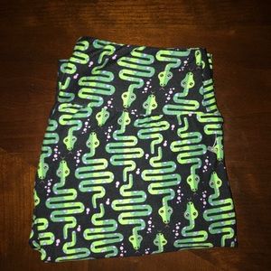 LuLaRoe Snake Legging Size-OS